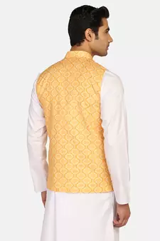 Yellow printed polycotton bandhgala-suit