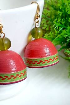 Red agate jhumkas