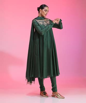 Sequin And Zardozi Green Kalidar Set 2