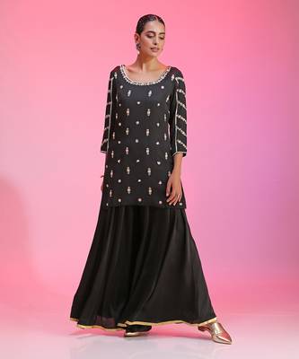 Sequin And Beaded Black Sharara Set 4