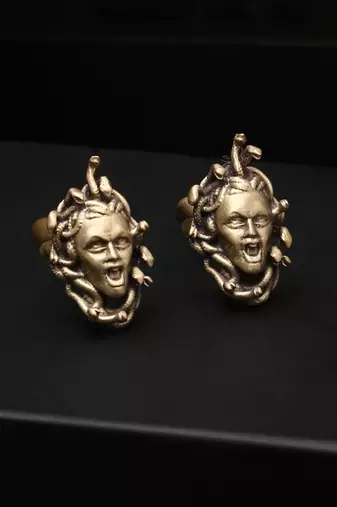 The Medusa Cufflink