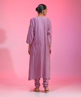 Zardozi Neck Mauve Kalidar Set 7