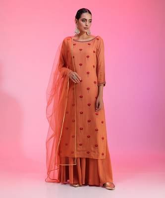 Resham Work Rust Kurta Set 1