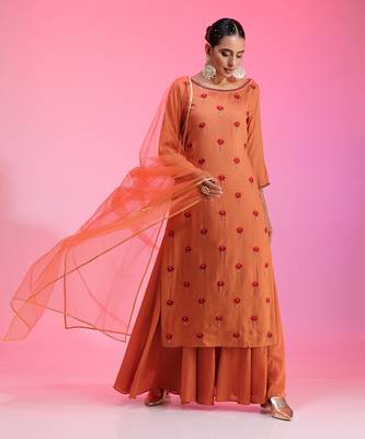 Resham Work Rust Kurta Set 2