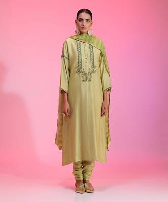 Zardozi Neck Green Kalidar Set 1