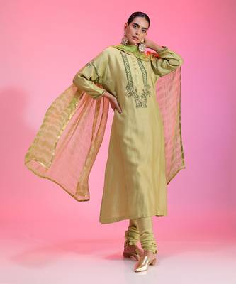 Zardozi Neck Green Kalidar Set 2