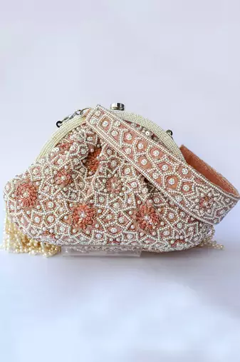 Adara Clutch