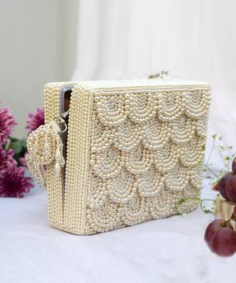 Avnitha Clutch 2