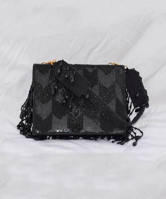 Dishi Clutch Black 3