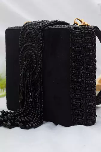 Erisha Clutch Black