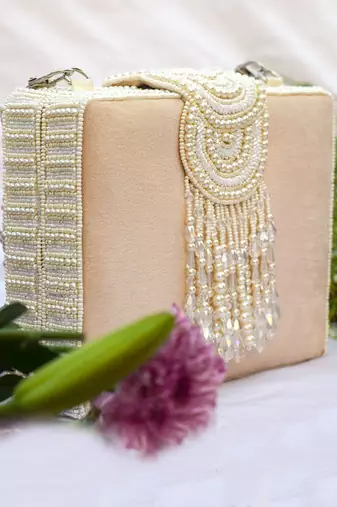 Erisha Clutch Cream