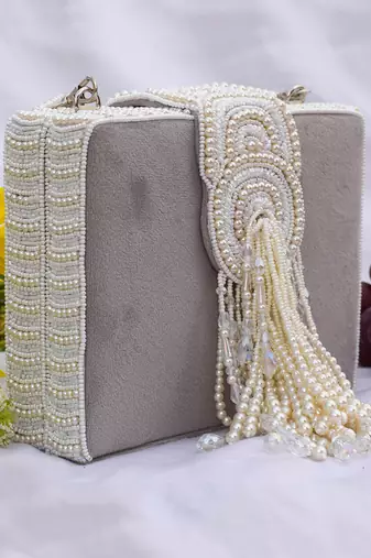 Erisha Clutch Grey