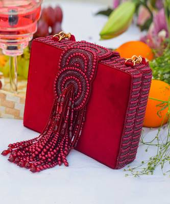 Erisha Clutch Red 2