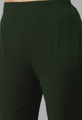 Green Sequence and Coding Embroidered Crepe Kurta Pant Set 4