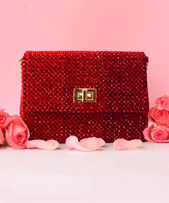 Mirai Clutch Red 1