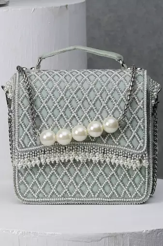 Natali Clutch Moss Green