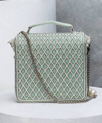Natali Clutch Moss Green 3