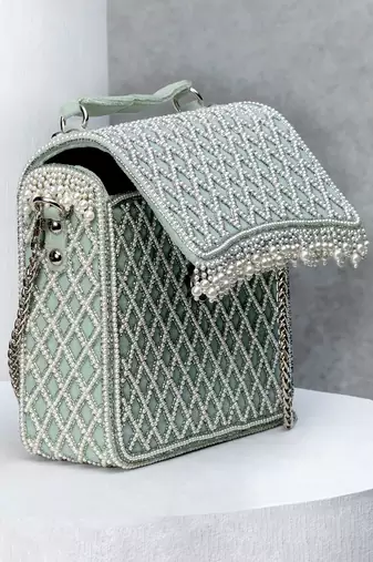 Natali Clutch Moss Green