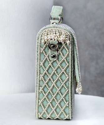 Natali Clutch Moss Green 5