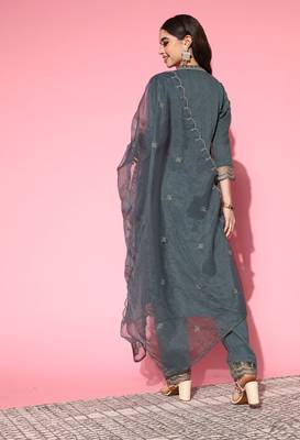 Grey Zari Sequence Embroidered Chinon Silk Kurta and Cut Work Pant with Dupatta 2