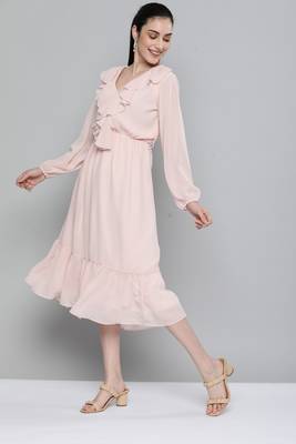 Pink plain georgette maxi-dresses 3