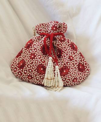 Raisa Potli Red 1