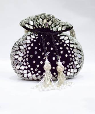 Satara Potli Black-Silver 1