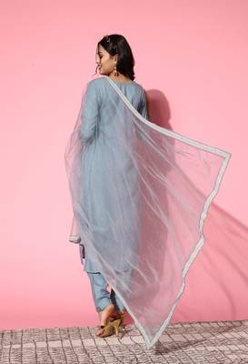 SheWill Grey Chinon Sequence Chain Embroidered Kurta Pant with Dupatta 2