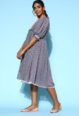 Grey printed georgette maxi-dresses 3