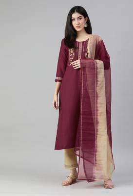 SheWill Maroon Ruby Cotton Gota Patti Embroidered Kurta Pant with Dupatta 1