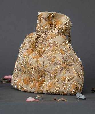 Samreen Potli Gold 2