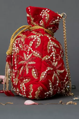 Samreen Potli Red