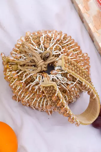 Shayna Bucket Bag Gold