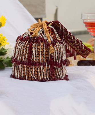 Shayna Bucket Bag Red White 1