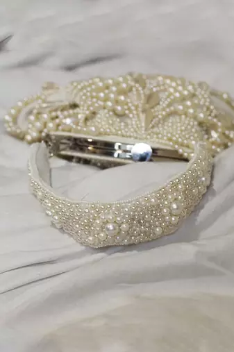 Tamasvini Clutch