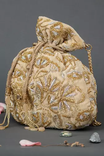 Zahara Potli Gold