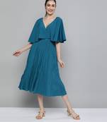 Teal plain crepe maxi-dresses