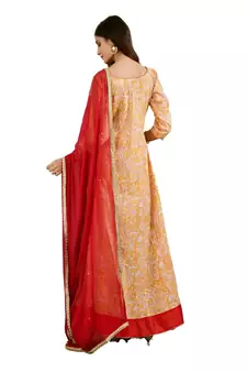 Salwar Suits and Sets