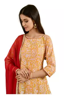 Salwar Suits and Sets