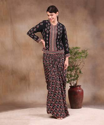 Black ethnic Folklore Printed Drape Skirt With Jacket 2