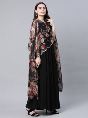 Black printed crepe long-kurtis 4