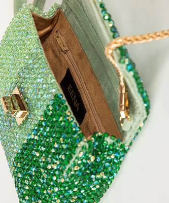 Mirai Clutch Forest Green 2