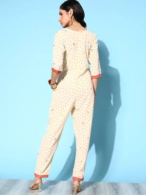 Off-white printed crepe long-kurtis 4