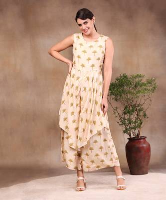 Conversational Printed Jumpsuit With Embroidered Jacket 3