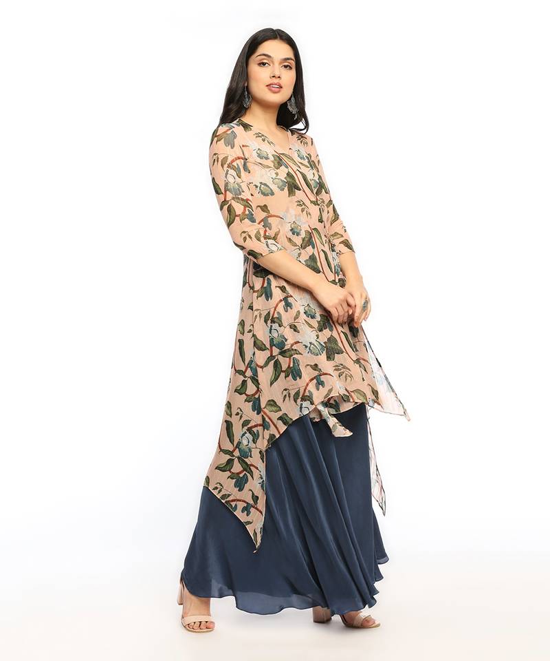 Peach And Blue orchid Bloom Printed Asymmetrical Kurta With Flared Pant