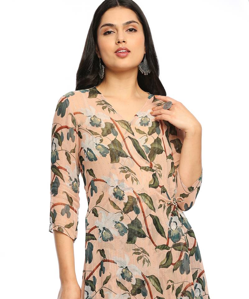 Peach And Blue orchid Bloom Printed Asymmetrical Kurta With Flared Pant