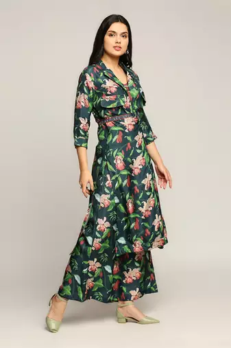 Green orchid Bloom Printed Co-Ord Set With Jacket