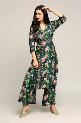 Green orchid Bloom Printed Co-Ord Set With Jacket