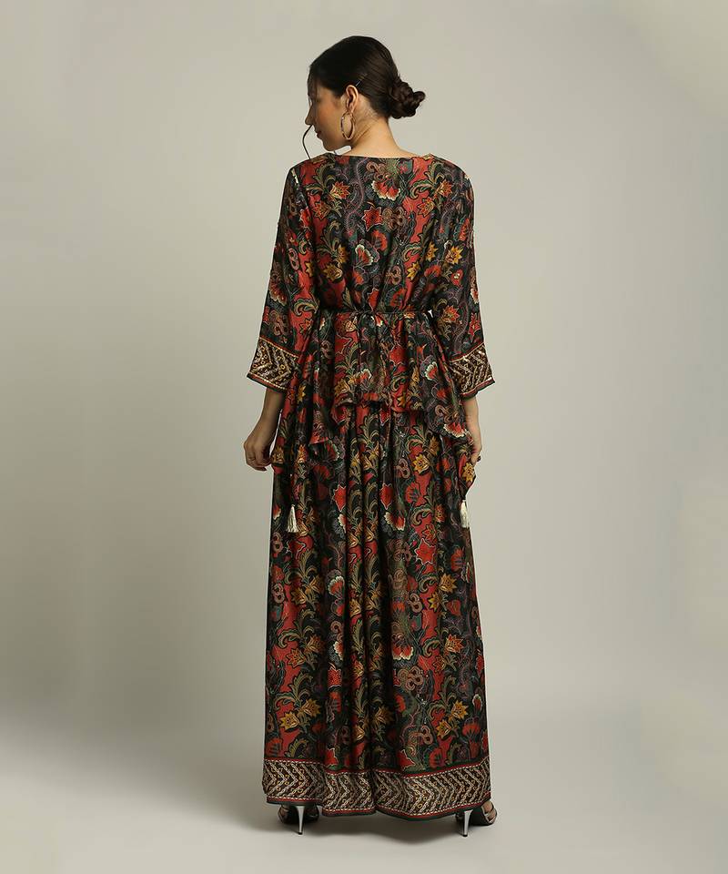 Black batik Printed Embellished Top Set With Belt