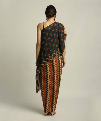 Orange Black tiraz Printed One Shoulder Top With Drape Skirt 4